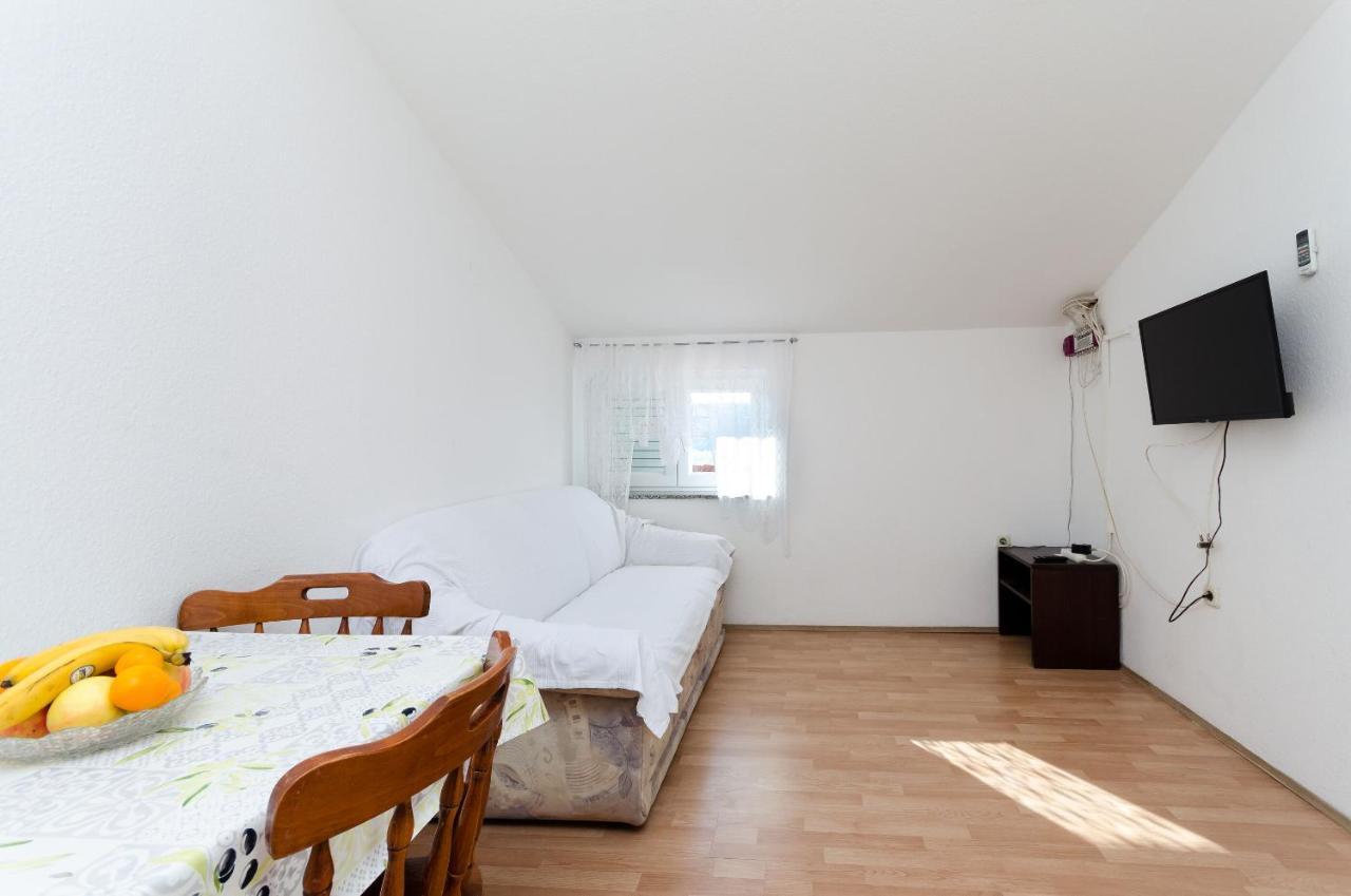 Apartments Anica J ロパール エクステリア 写真