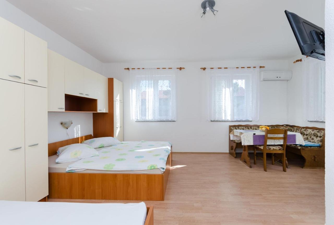 Apartments Anica J ロパール エクステリア 写真
