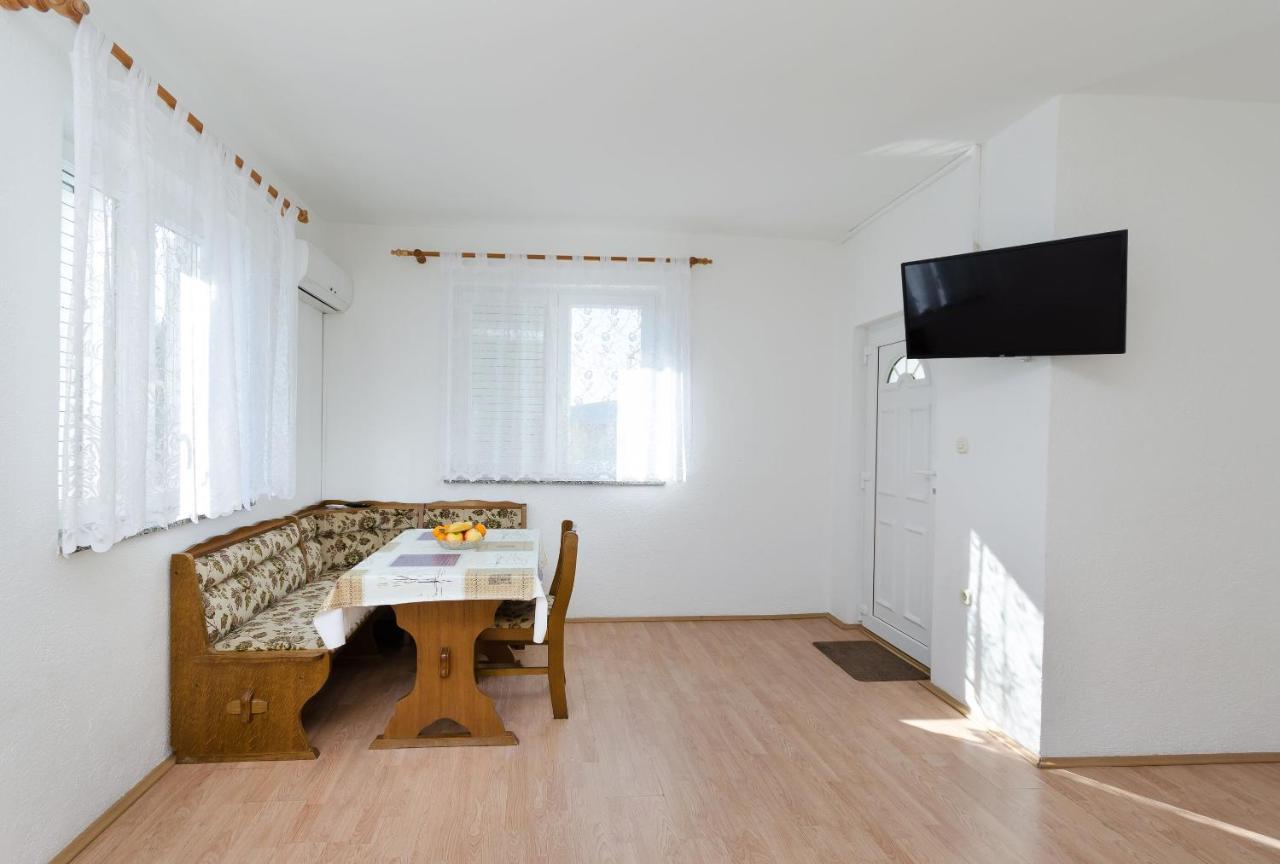 Apartments Anica J ロパール エクステリア 写真